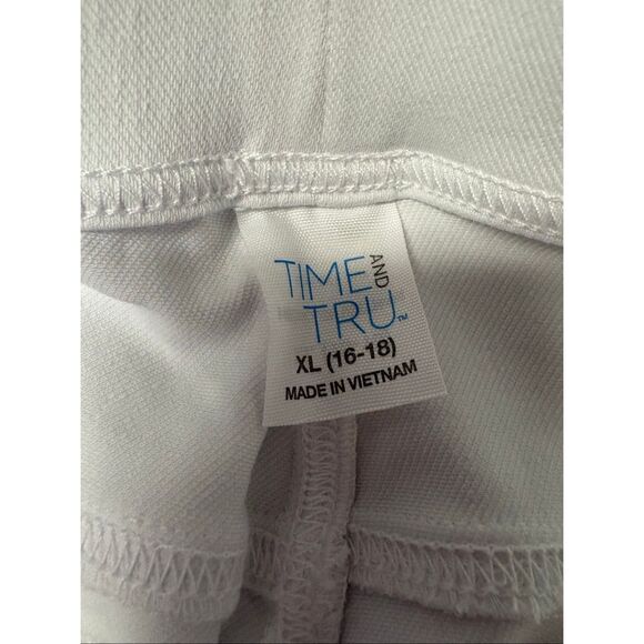 Time and Tru white pull-on Capri jeggings size XL - Picture 2 of 5